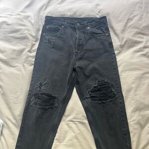 Ripped Mom Jeans